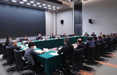 王忠林调研省属国企改革发展工作并主持召开座谈会 聚焦支点建设 深化改革创新 推动省属国资国企做强做优做大