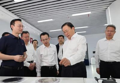 王忠林在武汉调研高新技术产业发展时强调 加快推进高水平科技自立自强 推动科技创新和产业创新深度融合