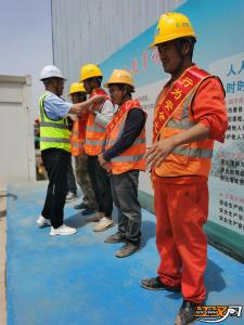 致敬桥梁工友：中建三局荆州李埠长江公铁大桥项目暖心活动纪实