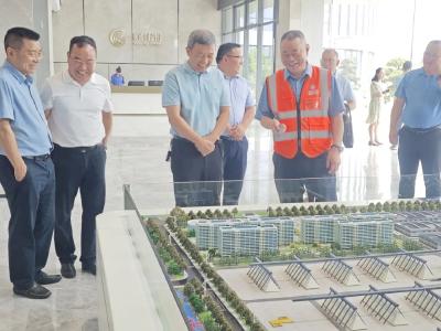 周汉中赴石首调研民营经济工作并参加代表行动