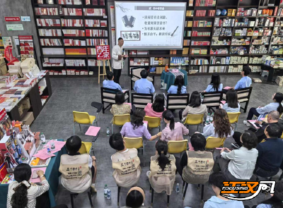 培育和践行社会主义核心价值观丨共青团荆州市委联合市青少年宫举办“浓浓书香 伴我成长”主题活动 