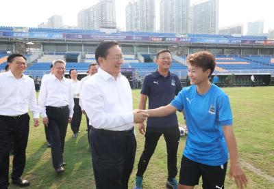 王忠林调研武汉车谷江大女子足球俱乐部 祝贺勇夺首届亚足联女足俱乐部冠军联赛冠军