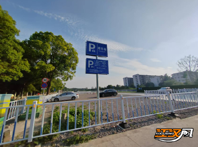 方便居民、服务游客： 荆州区拆除围挡新增15处临时停车场、2190个停车泊位 
