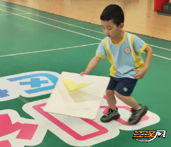 小手“纸”造 童心翱翔 沙市区2025年幼儿科技嘉年华纸飞机竞赛开赛