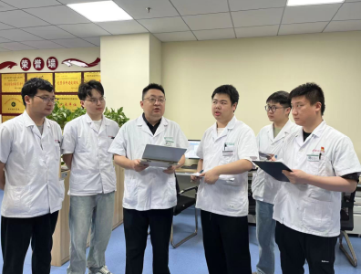 荆州市中心医院泌尿外科主任廖义翔：改写患者的“生死剧本”
