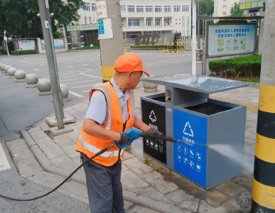 护航高考 | 沙市城管开展考点周边卫生环境保障行动