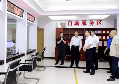省人大常委会调研组来荆调研法院执行工作