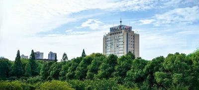 免学费，毕业有编！这所大学招录100人