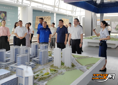 荆州共青团2025年半年度工作推进会暨重大在建项目观摩活动举行  
