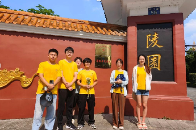 华农“三下乡”社会实践团：七七忆烽火 陵园祭英魂