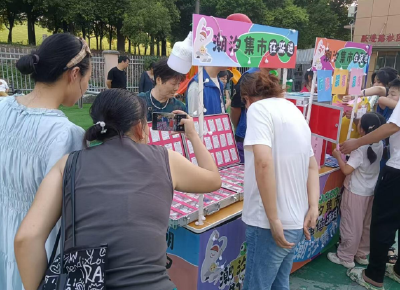 沙市区跃进路社区：潮汐集市盛夏开市 邻里共赴欢乐之约
