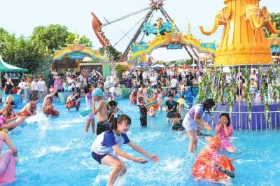 湖北荆州：夏日文旅市场“热”力十足