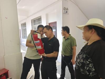 沙岗镇深入开展校园安全检查 筑牢师生安全防线