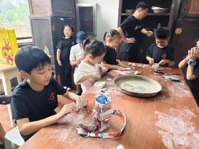 “广电小记者团”对话非遗传承大师