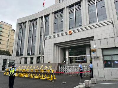 王暖暖离婚案择期宣判