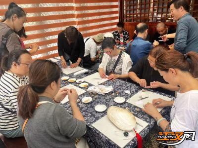 聋人朋友走进荆楚非遗传承院 ——感受文化魅力 传递无声精彩