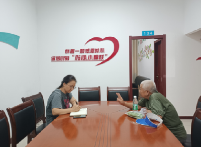 27年扎根社区 她说：“居民的笑脸就是我最大的收获” ——记荆州经开区杨场新城社区“三干”书记朱章喜