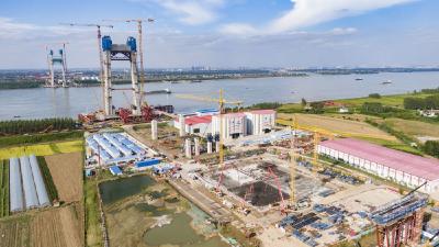 新华社湖北频道 | 荆州李埠长江公铁南岸锚碇沉井基础施工顺利完成