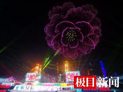 极目锐评丨长江艺术流雅韵 千年文脉贯长虹