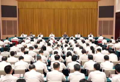 湖北省委常委会扩大会议暨省委党的建设工作领导小组会议召开 锲而不舍落实中央八项规定精神 推进作风建设常态化长效化