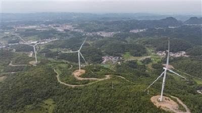 一泓碧水阅侗乡