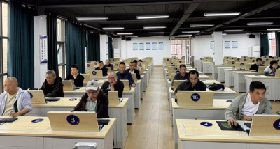 科技赋能 服务升级 荆州市安全生产资格考试中心迈入“云时代”