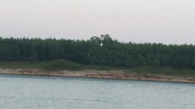 长江中游调关段排查整治岸标遮挡安全隐患