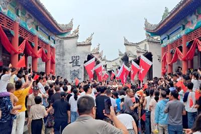 穿越了！洪湖赤卫队“招募”新队员