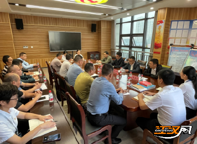 荆州市慰问表彰石首市自然资源和规划局省赛获奖人员