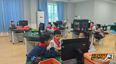 石首市文昌小学：AI智学堂“叩响未来之门”