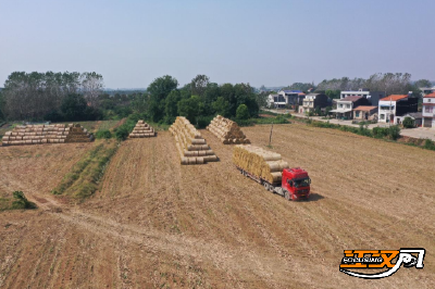 石首：秸秆打包“捆草成金”生态离田“变废为宝”