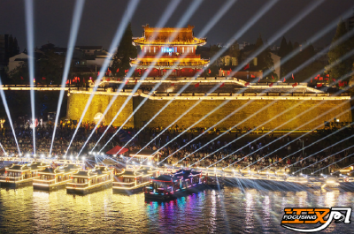 荆州“双节”文旅产品“多点开花”，NPC演绎让历史“活”起来—— 场场好戏吸引游客连连“入戏”