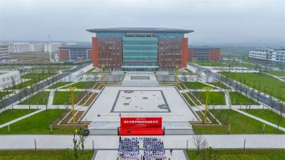 湖北这所大学新校区来了