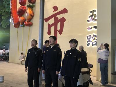 千年一城满风华 | 荆州城管以“绣花功”助力“双节”旅游热 