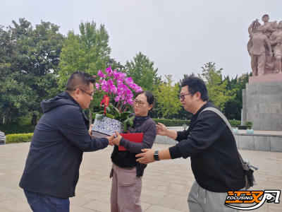 荆州市“万盆鲜花送市民”活动颁奖：市民收获祝福和“惊喜”！