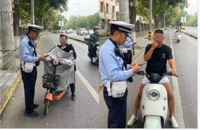 注意！荆州街头已有多人被拍→