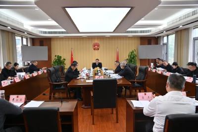 荆州市人大常委会召开党组（扩大）会议