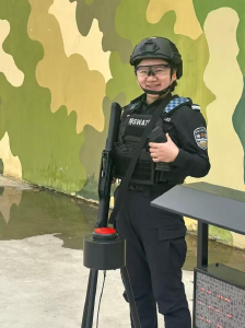 荆院逐光者 | 周璇：校园时代练本领 警营履职善担当