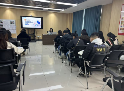 以公开促规范 以服务惠民生 荆州经开区开展政务公开专项检查暨业务培训