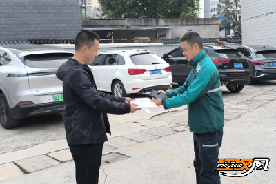 松滋市：新车上牌一件事 警邮合作惠民生