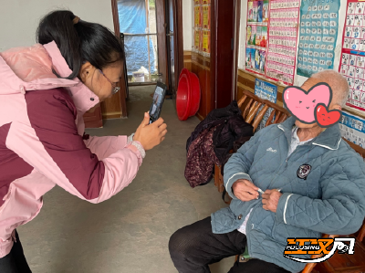 松滋市八宝镇：暖心服务零距离 优抚年审送上门