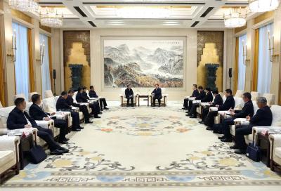 王忠林会见中国航天科工集团董事长陈锡明总经理陈少洋 做大做强商业航天产业集群 加快建设“中国星谷” 