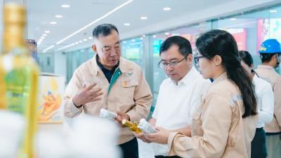 张青松调研重点企业