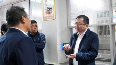 张青松调研滩桥镇