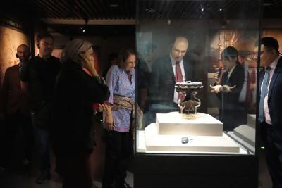 国际青年打卡荆州！《人民日报》点赞这场长江边的文化行