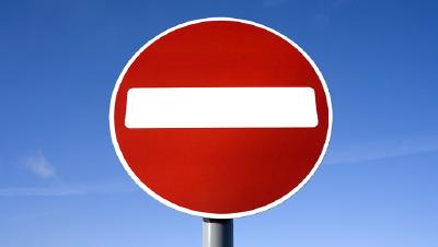 通告：明起，禁行！