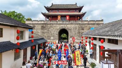 揭秘！荆州影视短剧基地摄影棚曝光