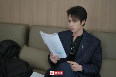 探班男女主角！这部剧在荆州开拍