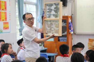 科普进校园点亮科学梦 荆州实验小学第三届科技节精彩纷呈