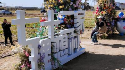 潮涌长江岸，渔村共富兴